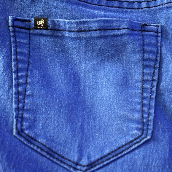 Lovesick Vibrant Blue and Deep Black Apparel - Picture 9 of 10